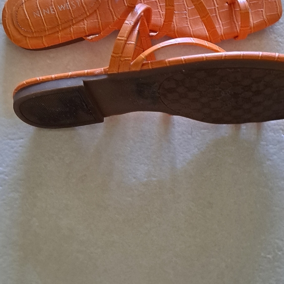 Sandals - Picture 3 of 3